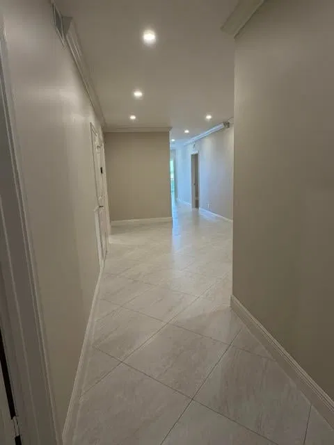 Singer Island Unit 312 photo 7