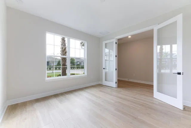 Residence photo 4