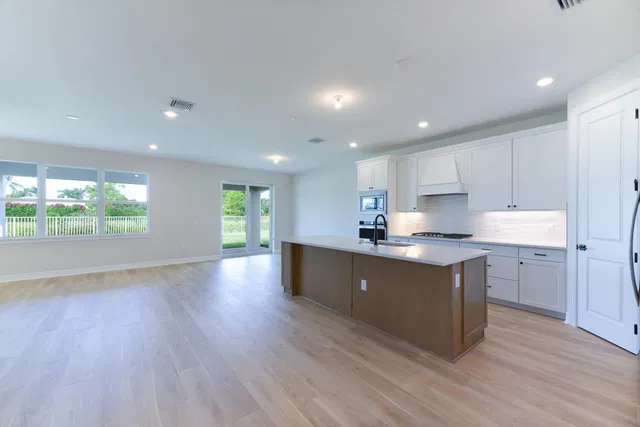 Residence photo 6