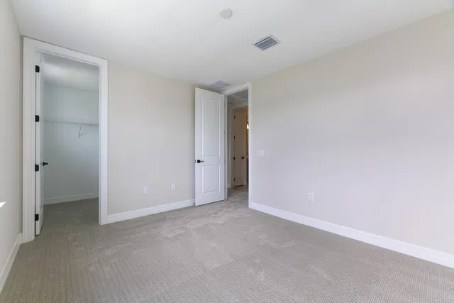 Residence photo 23