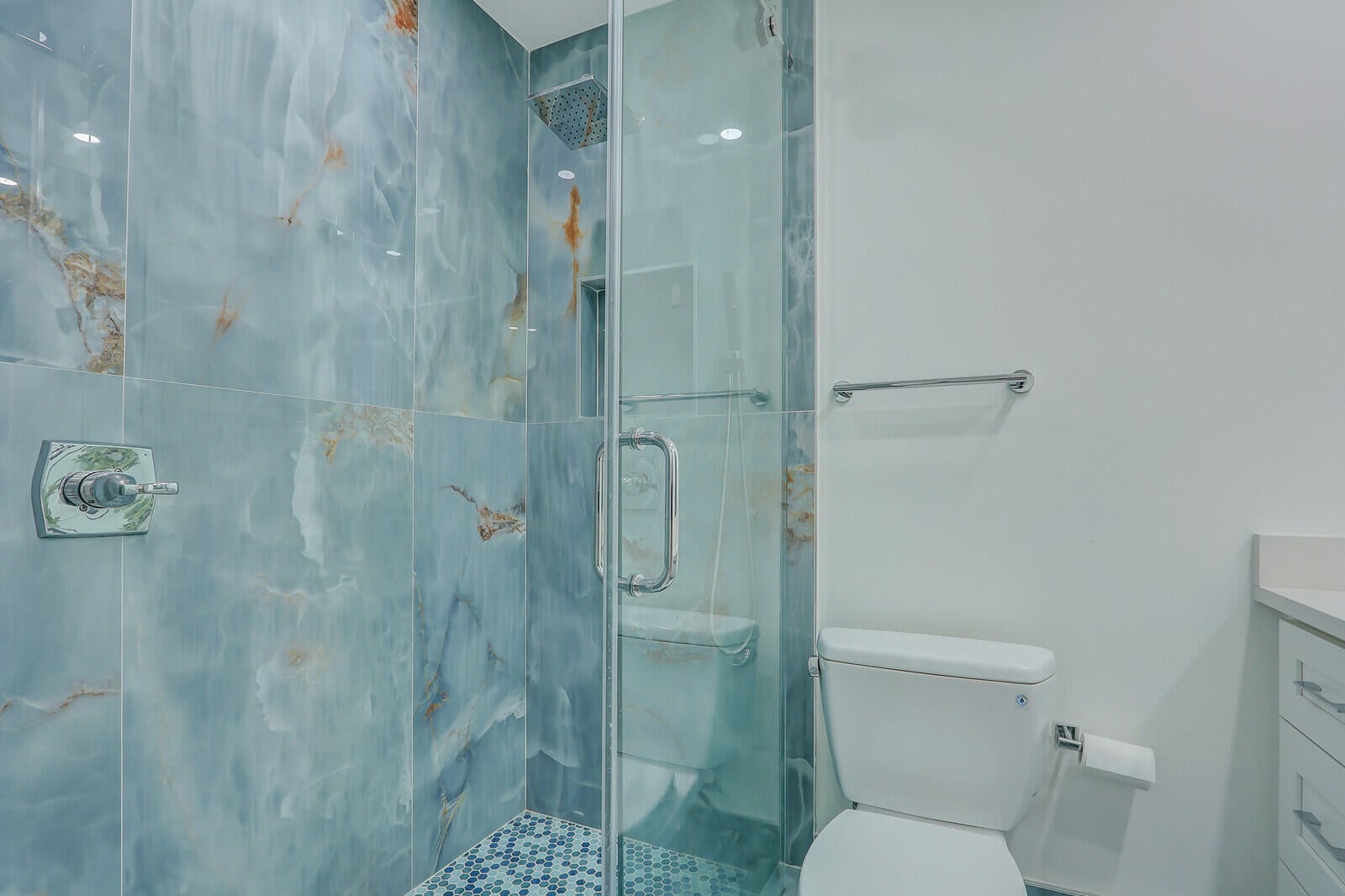 Residence photo 26