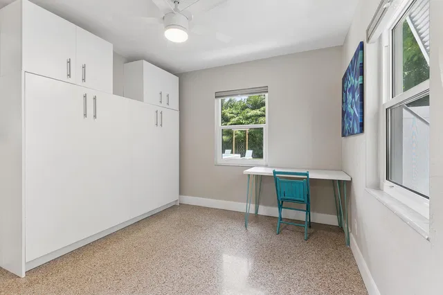 Residence photo 15