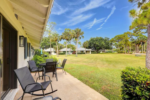 PGA National Palm Beach Gardens Residence photo 40