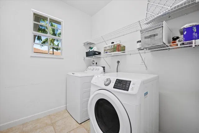 Evergrene Palm Beach Gardens Residence photo 27