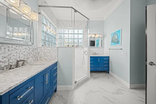 Residence photo 17