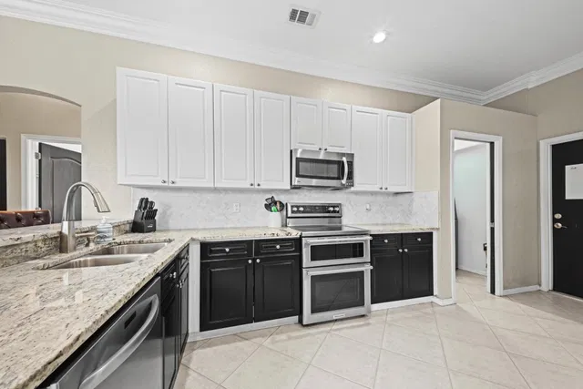Residence photo 22