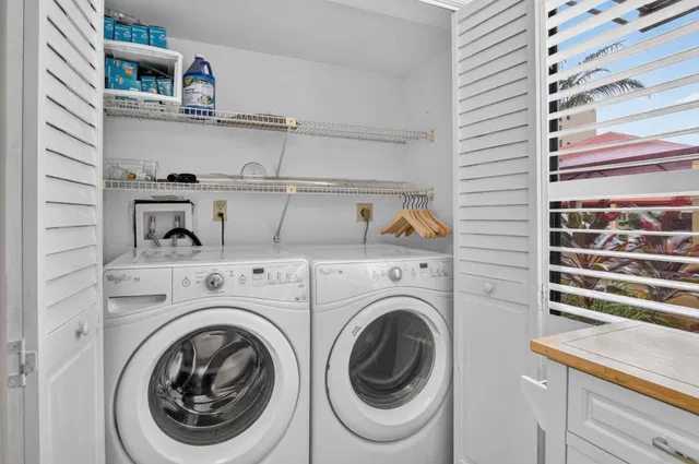 Unit 102 photo 17