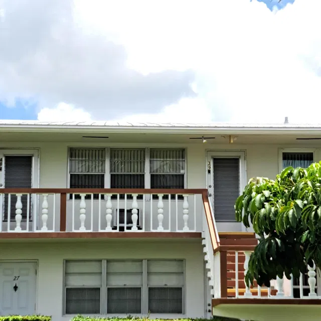 Residence photo 2