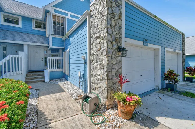  Residence photo 4