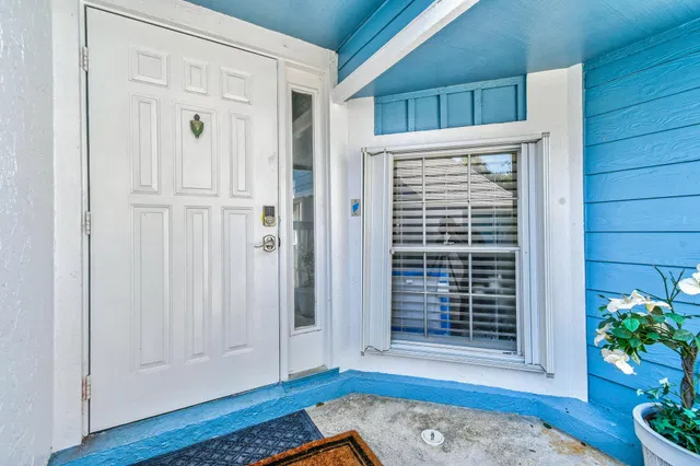  Residence photo 6