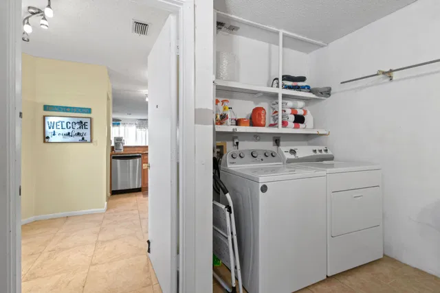  Residence photo 56