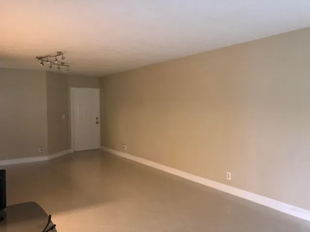 Unit 1250 photo 4
