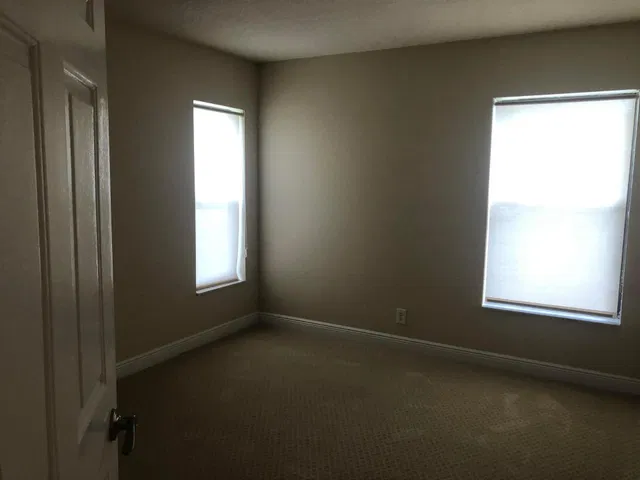 Unit 1250 photo 12