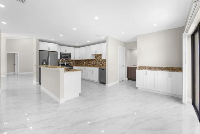 Thornhill Green Residence photo 6
