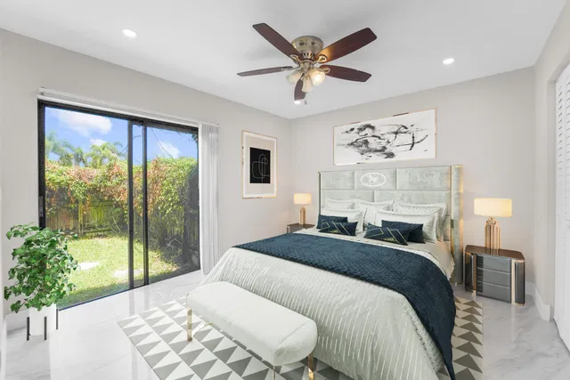 Thornhill Green Residence photo 26