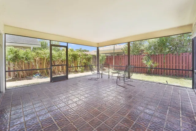 Thornhill Green Residence photo 30