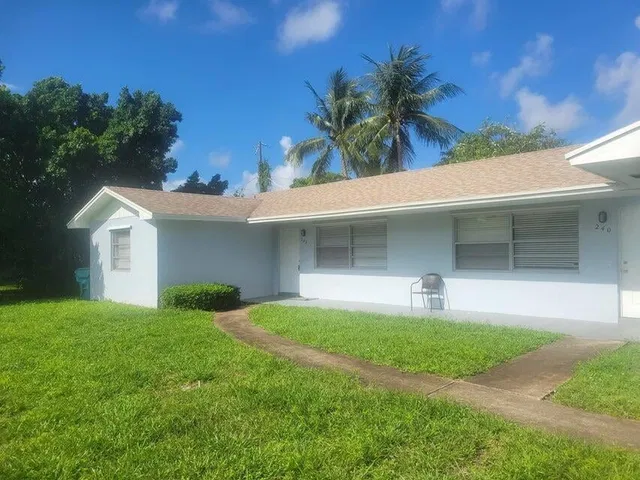 Residence photo 2