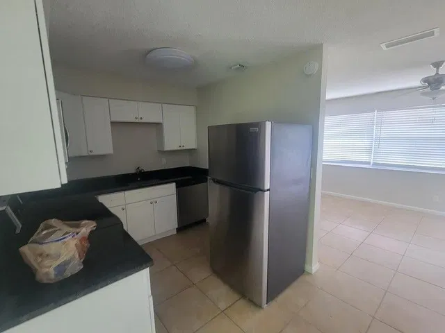 Residence photo 8
