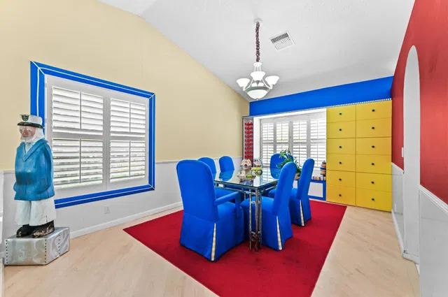 Residence photo 9