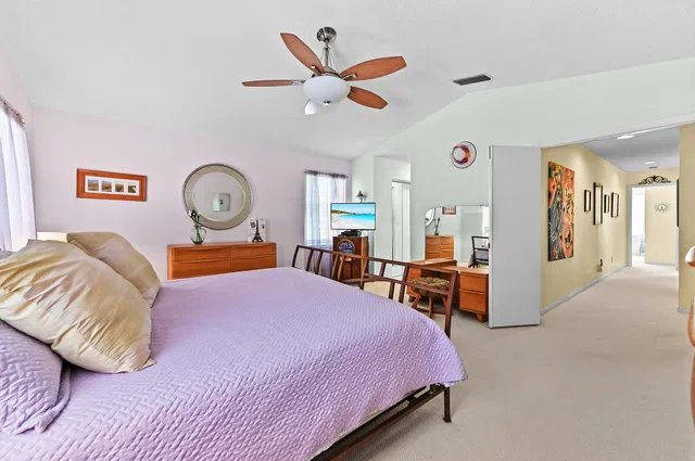 Residence photo 20