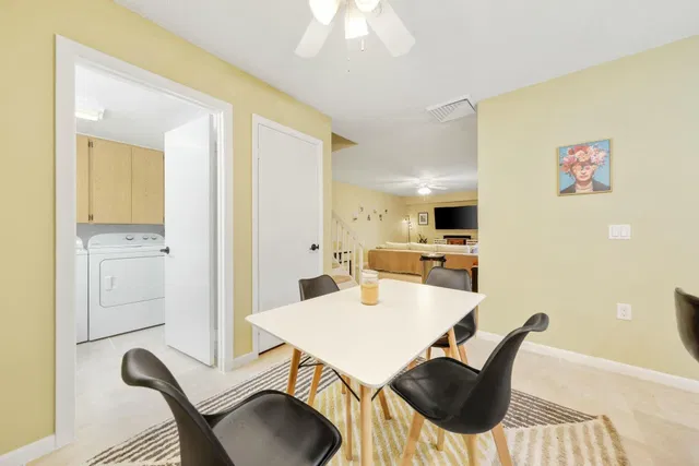 Residence photo 6
