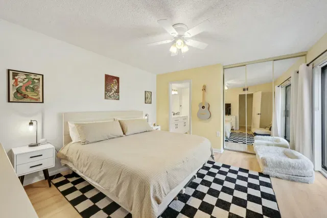 Residence photo 15