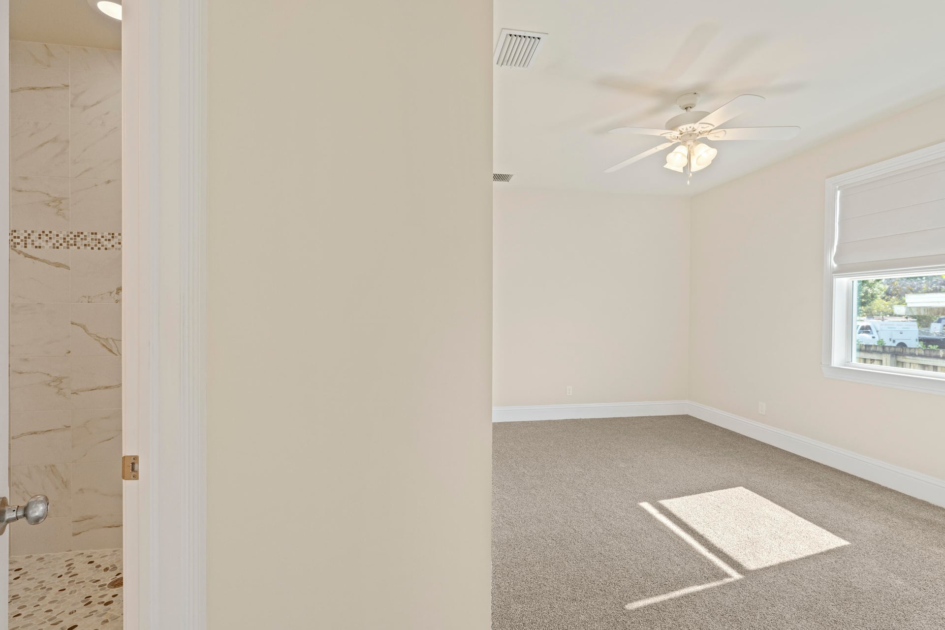 Residence photo 26