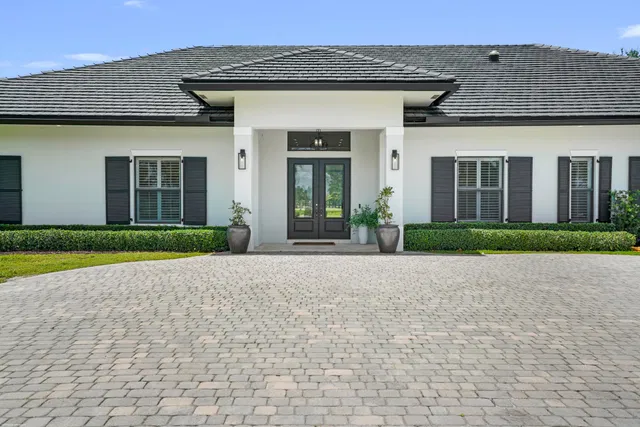 Residence photo 4
