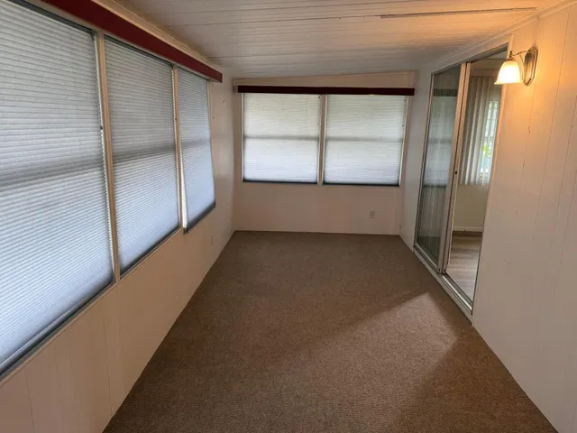 Unit Lot 31 photo 12