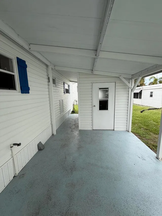 Unit Lot 31 photo 33