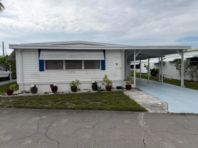 Unit Lot 31 photo 38