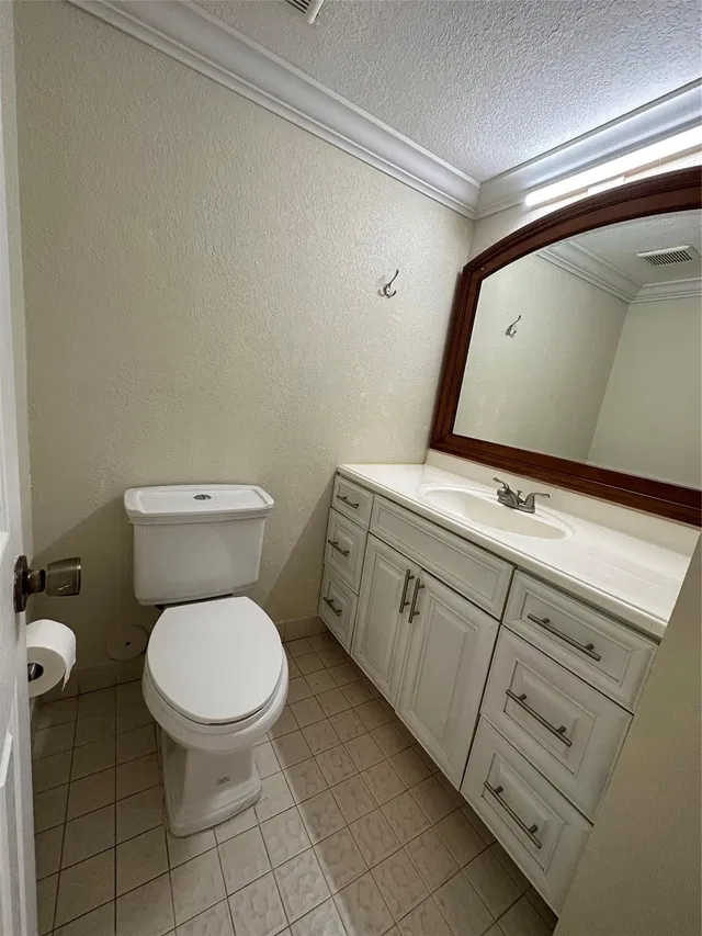  Unit 124 photo 13