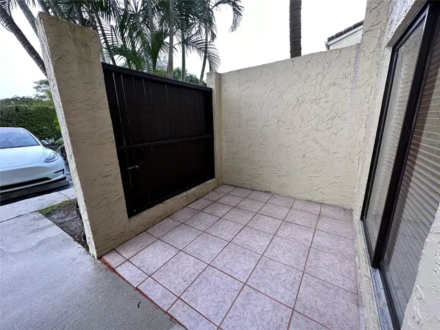  Unit 124 photo 34