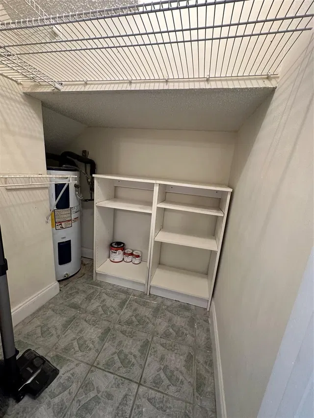  Unit 124 photo 36