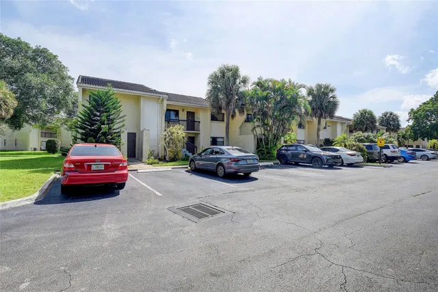  Unit 124 photo 46