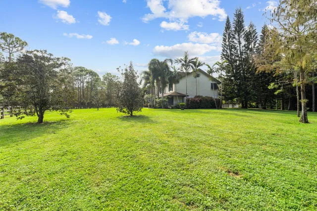 Homeland Residence photo 15