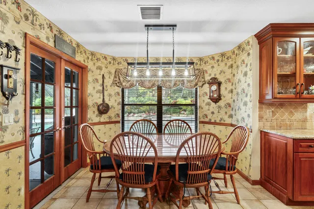 Homeland Residence photo 35
