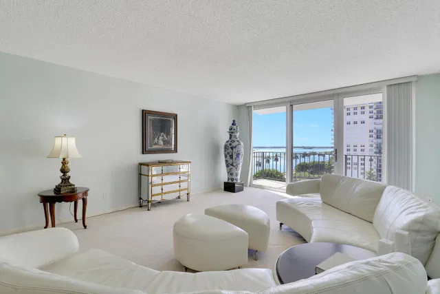 1701 S Flagler Unit 903 photo 6