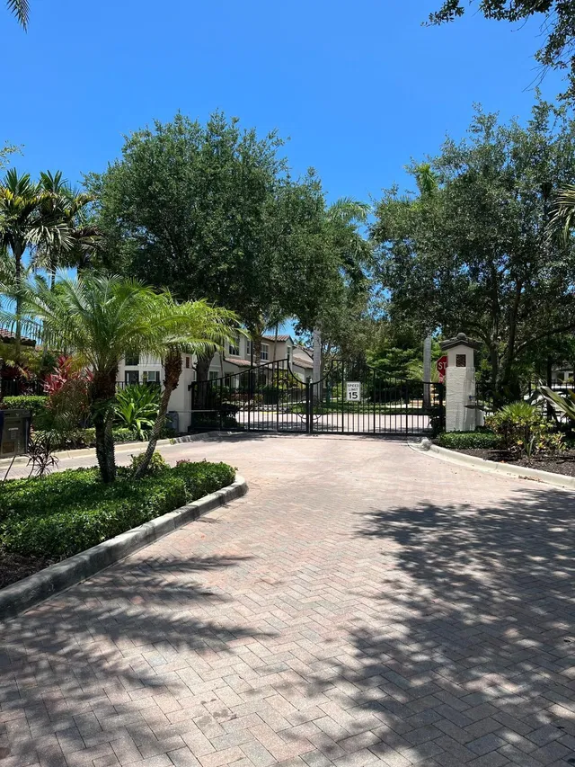Old Palm Golf Club Unit 4642 photo 2