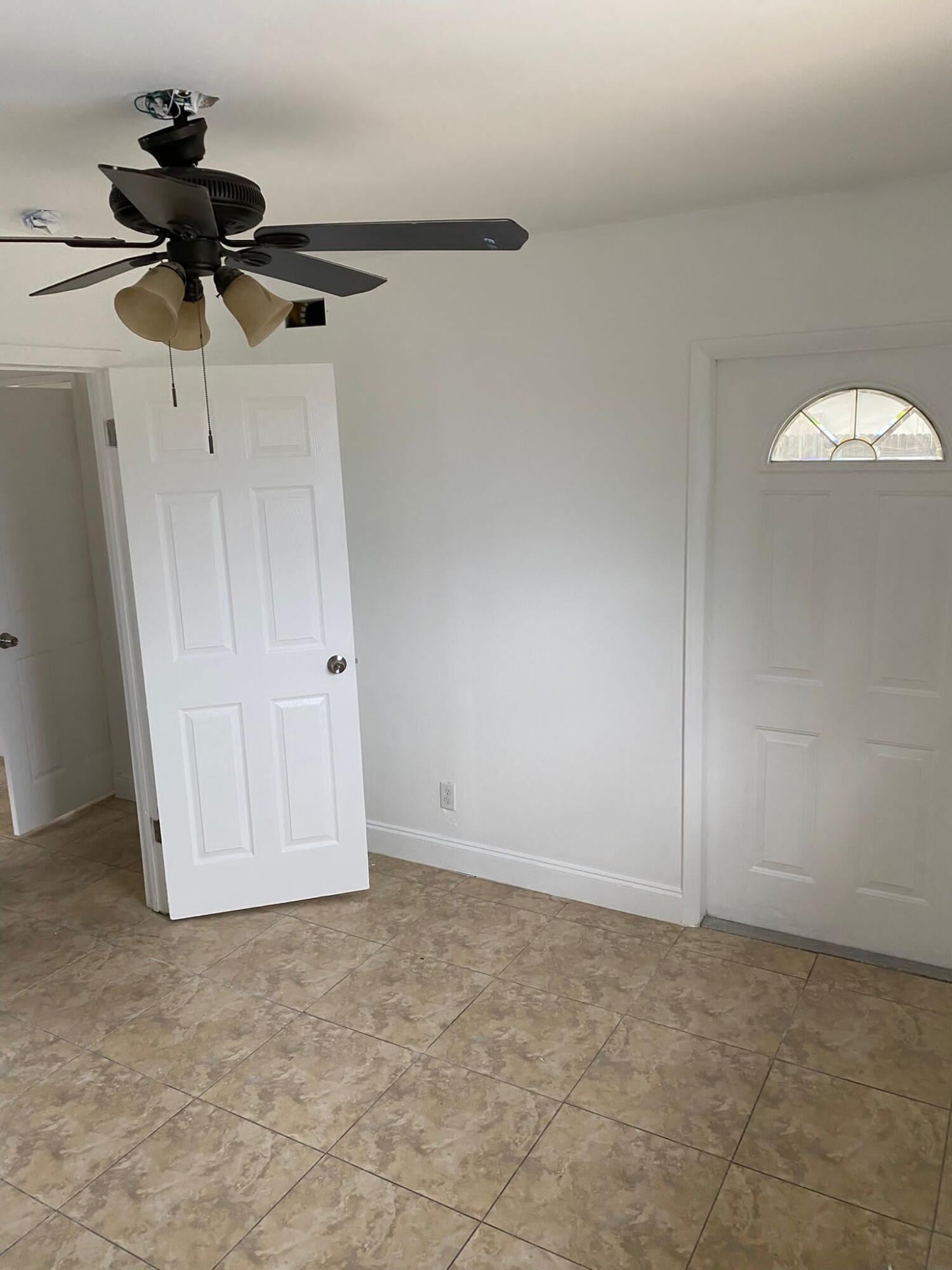 Residence photo 5