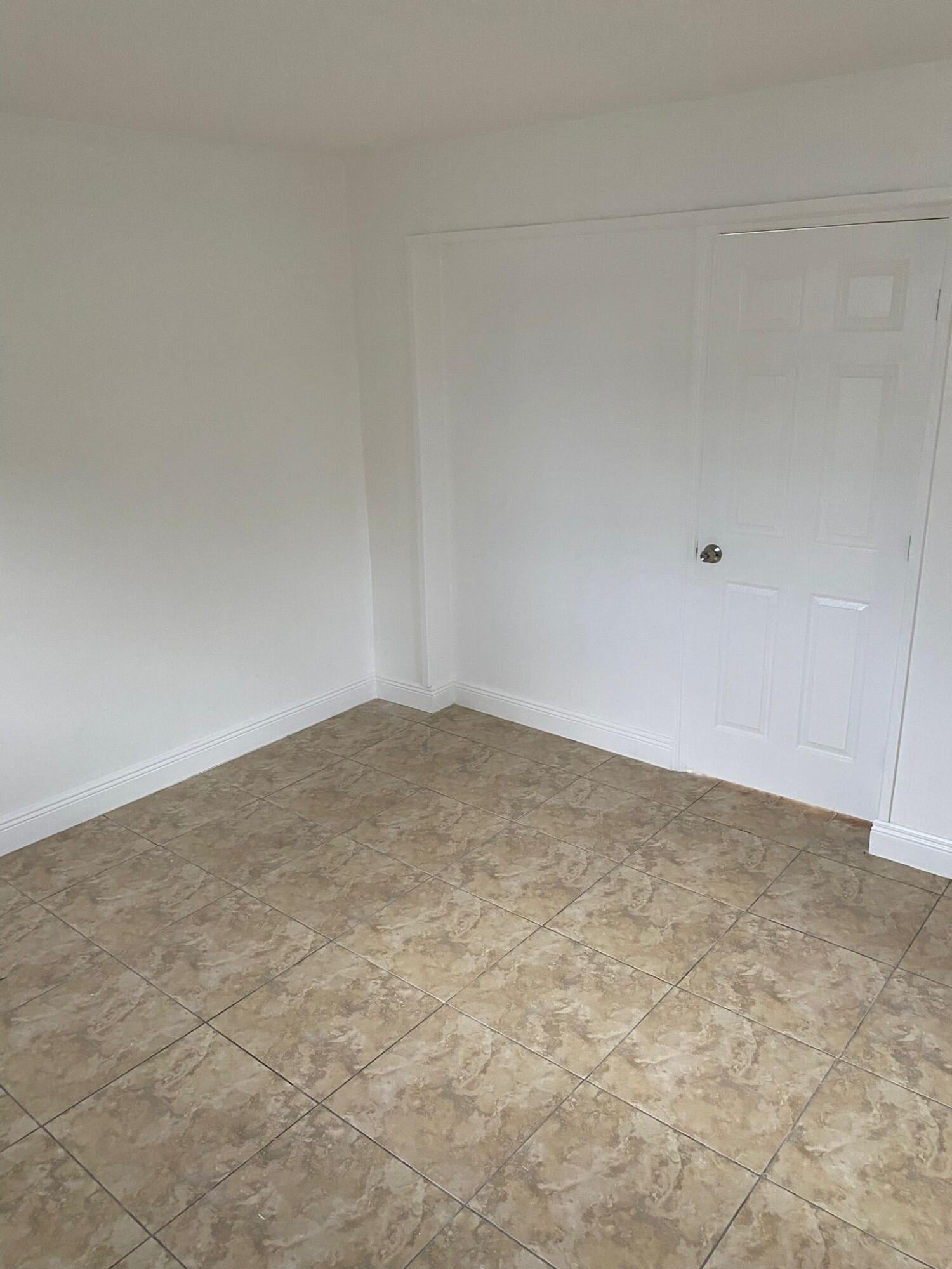 Residence photo 8