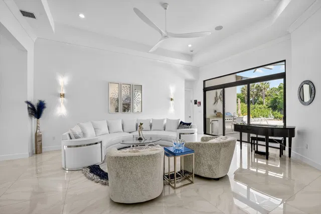 Valencia Grand Residence photo 22