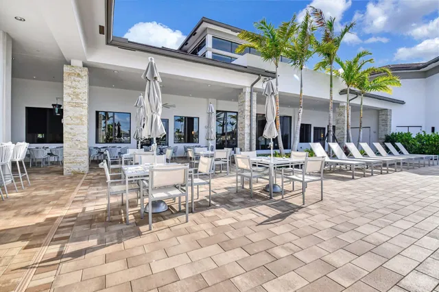 Valencia Grand Residence photo 77