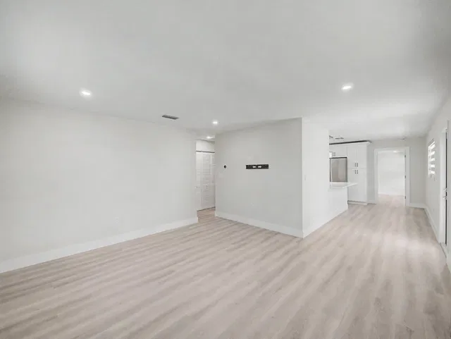 Residence photo 6