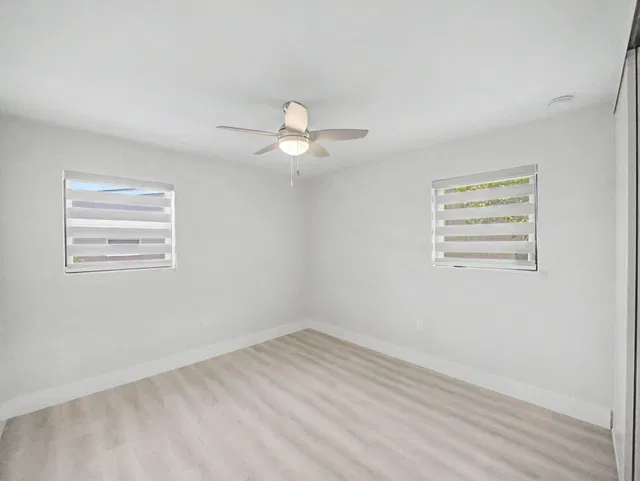 Residence photo 17