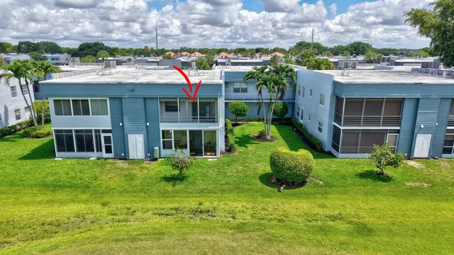 Residence photo 19