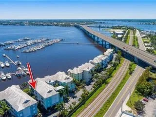 Harborage Yacht Club Unit 302 photo 33