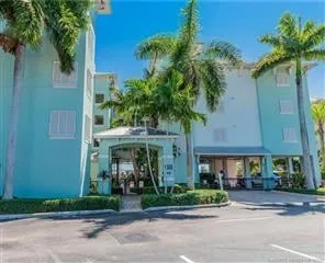 Harborage Yacht Club Unit 302 photo 36