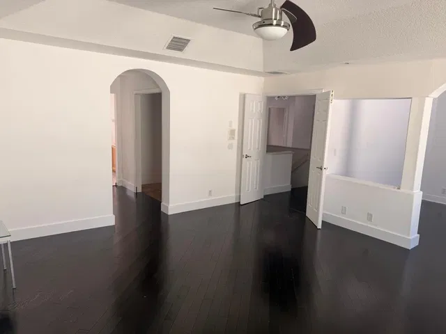 Residence photo 10