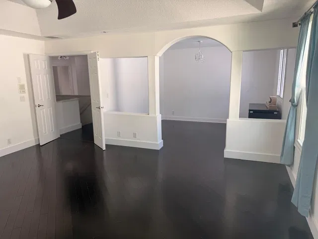 Residence photo 11